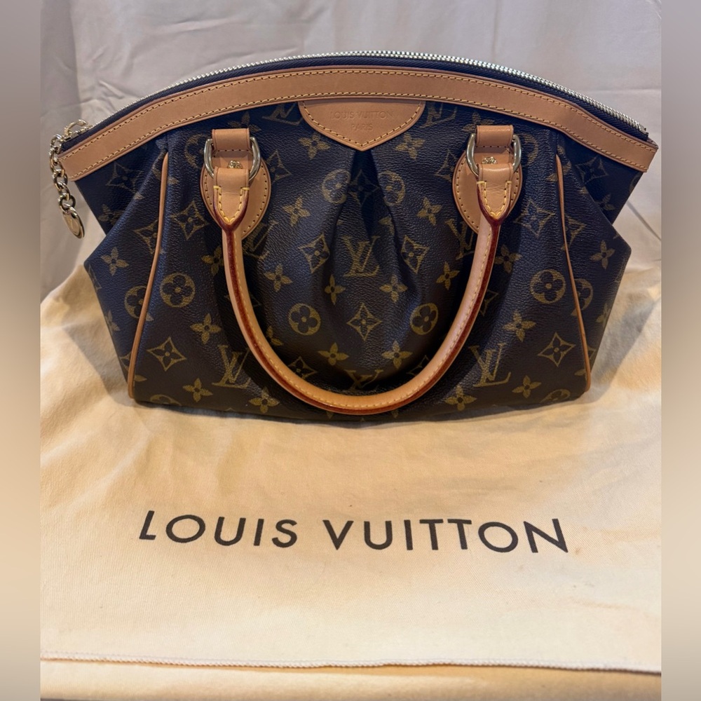 Louis Vuitton Tivoli PM Monogram Canvas
